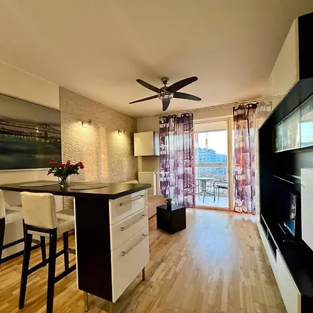 K22 Postepu 10 Chopin Airport