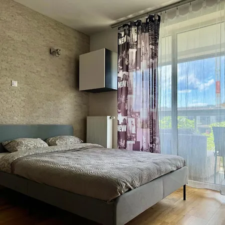 K22 Postepu 10 Chopin Airport Apartmán Varšava